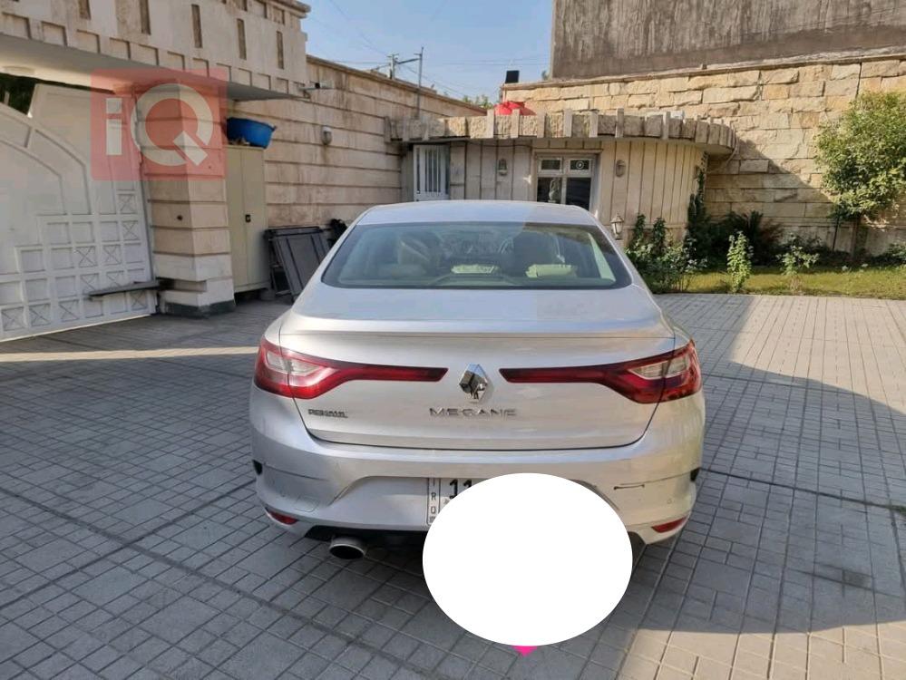 رينو ميجان